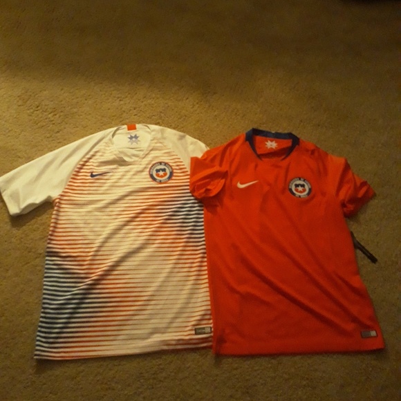 Nike Other - 2018 chile soccer jersey home & away set of 2